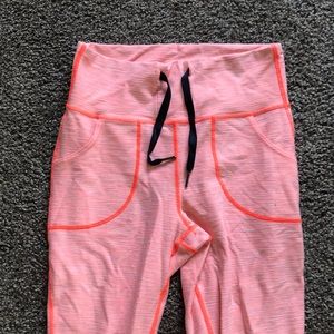 Lululemon High waisted Skinny Will Pant 6 or 8